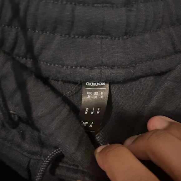 Adidas Juventus Joggers - Picture 2 of 6